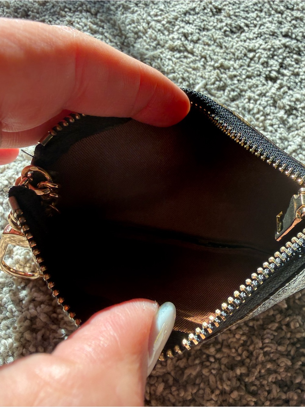 Louis Vuitton Monogram Key Pouch - ✨Upcycled✨ - Picture 8 of 8